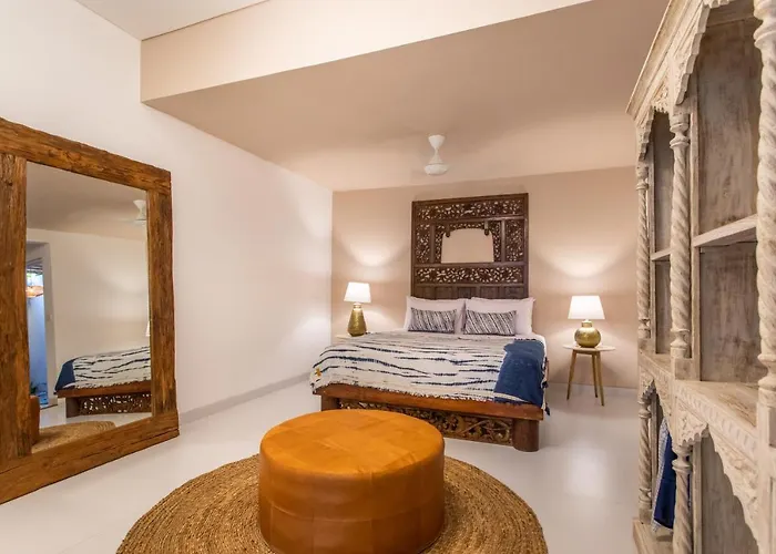 Bed and breakfast Pinkprivate - For Cool Adults Only Sanur