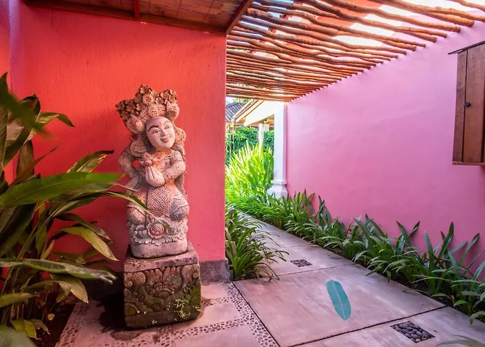 Pinkprivate - For Cool Adults Only Bed and breakfast 4*