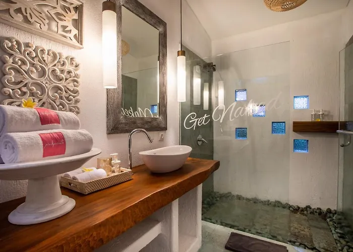Bed and breakfast Pinkprivate - For Cool Adults Only 4*