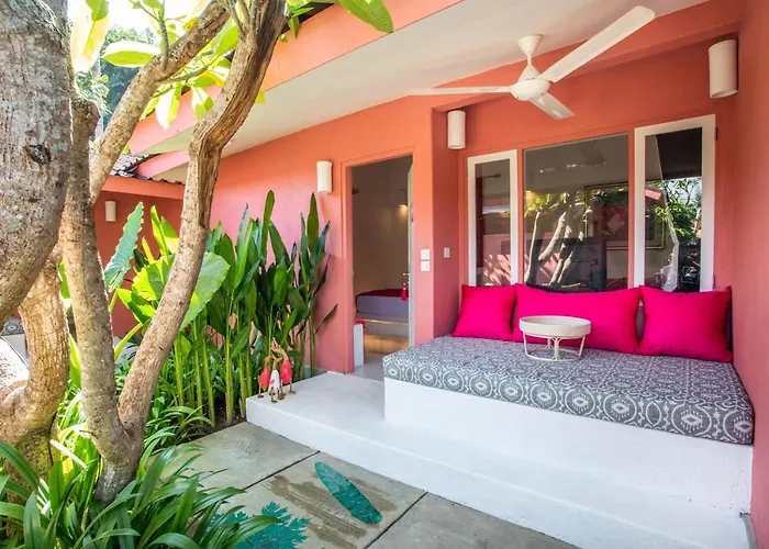 Pinkprivate - For Cool Adults Only Sanur