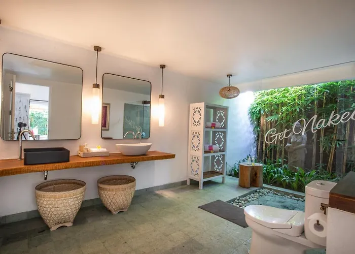 Pinkprivate - For Cool Adults Only 4* Sanur