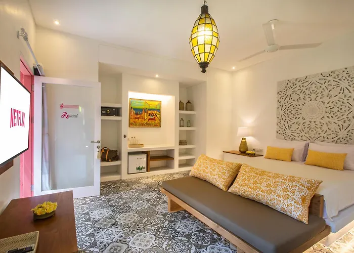 Pinkprivate - For Cool Adults Only Bed and breakfast Sanur